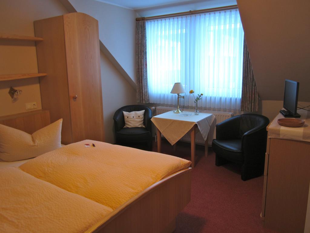 Pension Beste-Schnurbus Schmallenberg Room photo
